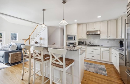South Bethany Casa | Coastal Bliss Nestled in Bethany Beach: Oceanside, Elevator, Sleeps 16