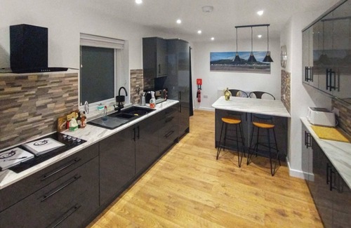 Barmouth Cabaña | Coastal Bliss Retreat