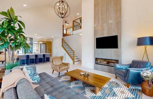 Colington Harbour Casa | Coastal Bliss Awaits: Serene Retreat in Gated Community, Kill Devil Hills Haven