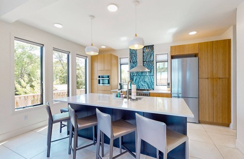 Colington Harbour Casa | Coastal Bliss Awaits: Serene Retreat in Gated Community, Kill Devil Hills Haven