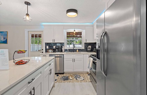 Pinellas Park Casa | Coastal Breeze on 66th Avenue