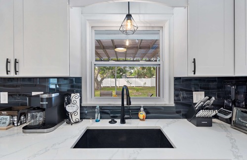 Pinellas Park Casa | Coastal Breeze on 66th Avenue