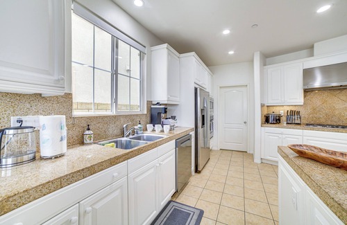Channel Islands Casa | Coastal, Canal-Front Oxnard Home ~ 1 Mi to Beach!