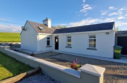 Doolin Casa | Coastal Charm Cottage