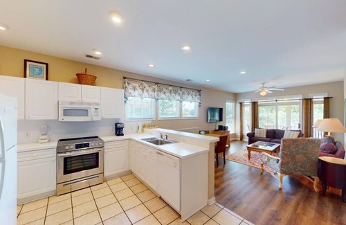 Litchfield by the Sea Villa | Coastal Charm 2BR Villa Lakeside Resort Amenities