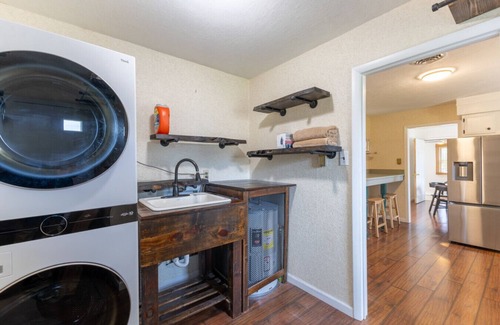 Lower Township Casa | Coastal Charm: 3BR Cape May Retreat