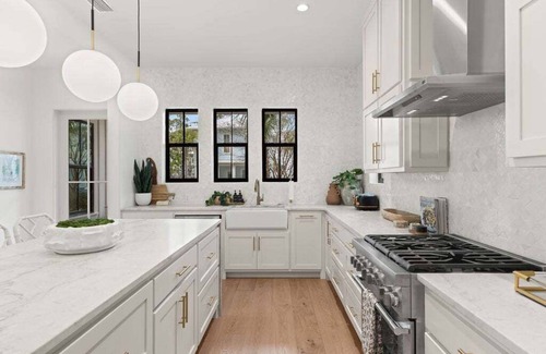 Treetop Casa | Coastal Charm: Luxurious 5-Bedroom Beach Retreat Between Alys & Rosemary Beach