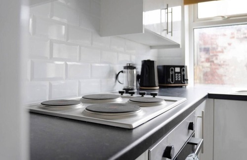 Loftus Casa | Coastal Charm Retreat, Sleeps 4