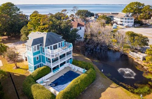 Corolla Light Casa | Coastal Charm with Pool Hot Tub & Resort Amenities