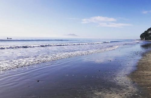 Mairangi Bay Casa | Coastal Chic - Luxury at the Beach