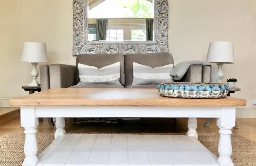 Kinsale Casa | Coastal Chic waterfront studio