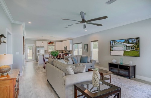 Foley Casa | COASTAL COTTAGE 10 MINTUES FROM THE SAND