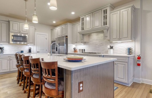 Lewes Casa | COASTAL DAYDREAMS- 6BD, 4BA - Sleeps 14 - World-class amenities!