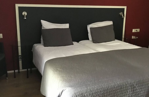Renesse Hotel | Coastal Escape w/Terrace near Renesse Beach, City Center & Local Attractions