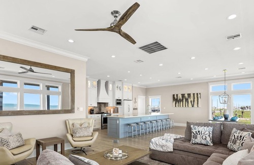 Galveston Casa | Coastal Euphoria Beachfront Jacuzzi Pet Friendly