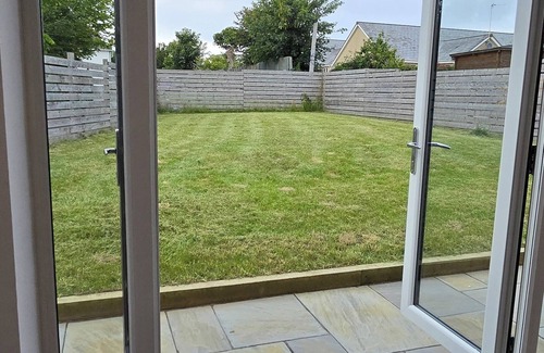 Cemaes Bay Casa | Coastal Family Friendly Home Anglesey