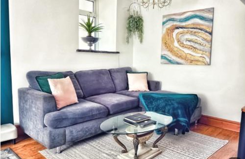 Bridgend Casa | Coastal Family Stay 3-bed Parking Wi-fi