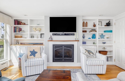 Little Compton Otro | Coastal Farmhouse Retreat in Little Compton, RI – Your Perfect Seaside Getaway