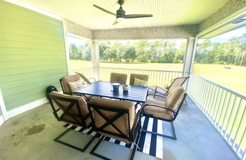 Shellman Bluff Condominio | Coastal Getaway-Lovely 2 Bedroom Condo with a Pool