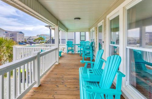 Holden Beach Casa | Coastal Home Walk to Holden Beach!