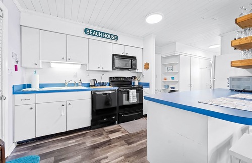 Sea Scape Casa | Coastal home with private pool, firepit, golf course views, & outdoor shower