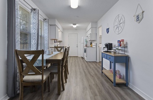 Mississippi City Apartamento | Coastal inspired Duplex. Close to the beach! #2
