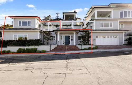 Village of La Jolla Casa | Coastal La Jolla Luxury - AC & Large Ocean View Patio!