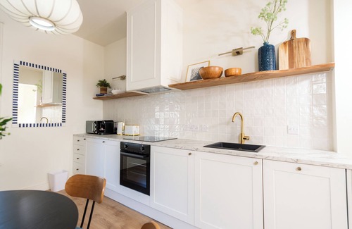 Bangor Apartamento | 6Guests-BeachNearby-FamilyFriendly-PetsOK-Parking