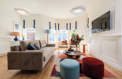 Bangor Apartamento | 6Guests-BeachNearby-FamilyFriendly-PetsOK-Parking