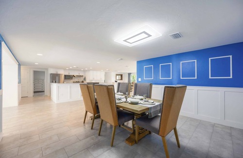 Harbour Heights Casa | Coastal Luxury awaits in this 3/3 on the River