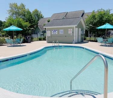 Socastee Casa | Coastal Oasis: Pool & Beach!