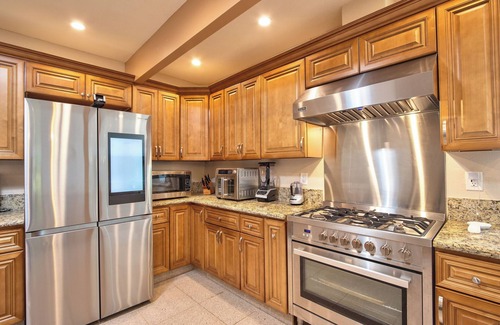 Coastal San Pedro Casa | Coastal Ocean Breeze and Views