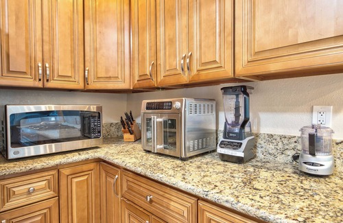 Coastal San Pedro Casa | Coastal Ocean Breeze and Views