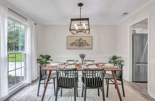 Savannah Casa | Coastal Pool Retreat Near Beach, Downtown & Fun!