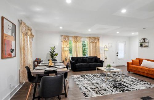 East Point Apartamento | Coastal Retreat Oasis- Perfect for large groups by Deity Villas