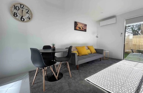 New Brighton Casa | Coastal Sanctuary - Brand New Modern Townhouse