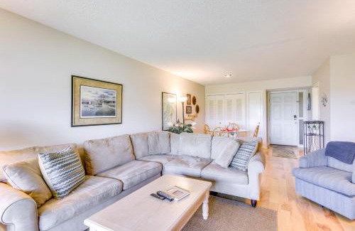 South Beach Apartamento | Coastal Sea Pines Escape Walk to Beach!