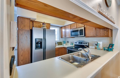 Murrells Inlet Casa | Coastal Vacation Rental - 2 Mi to Huntington Beach