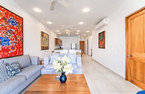 Huautlco Condominio | Coastal Views and Private Beach Access