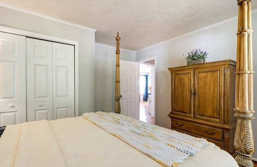 Myrtle Grove Casa | Coastal Wilmington Vacation Rental ~ 5 Mi to Beach