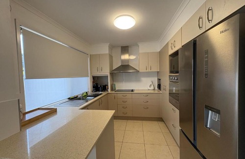 Caloundra Apartamento | 'Coasterly' Osterley AVE Unit 1