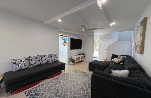 Caloundra Apartamento | 'Coasterly' Osterley AVE Unit 1