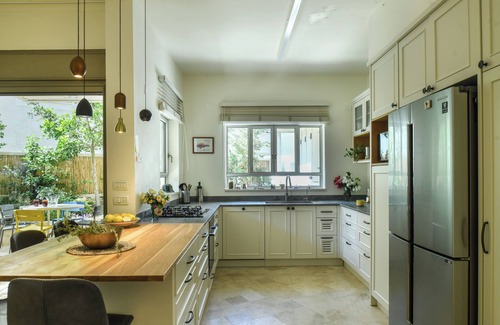 Netanya Apartamento | Coastline Family Triplex by Sea N' Rent