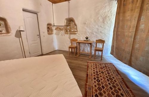 Berca Casa | Cob Village