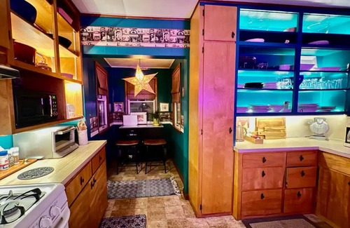 Viroqua Cabaña | Cobalt Cottage: eclectic cozy home, right downtown