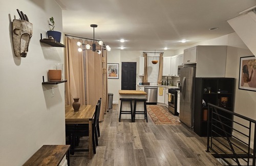 Primos Secane Casa | Cobbs Creek Neighborhood Rental