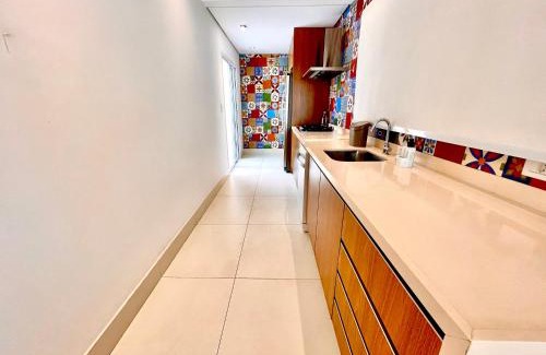 Tombo Apartamento | Cobertura com piscina e churrasqueira, 200m da praia, 3 dormitórios para até 6 hóspedes
