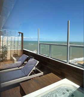 Praia de Itaparica Apartamento | Cobertura dúplex frente mar Sunset