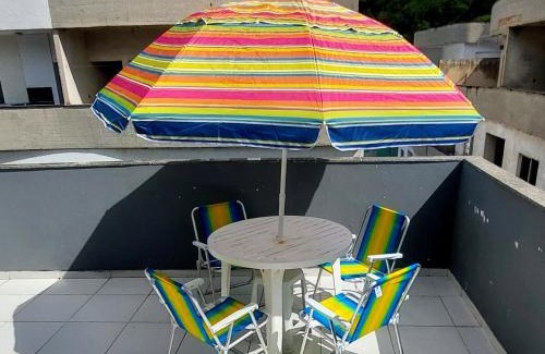 Piuma Apartamento | Cobertura de Frente Para o Mar e Piscina Village das Ondas