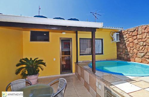 Copacabana Apartamento | Cobertura duplex 2 quartos com terraço e piscina